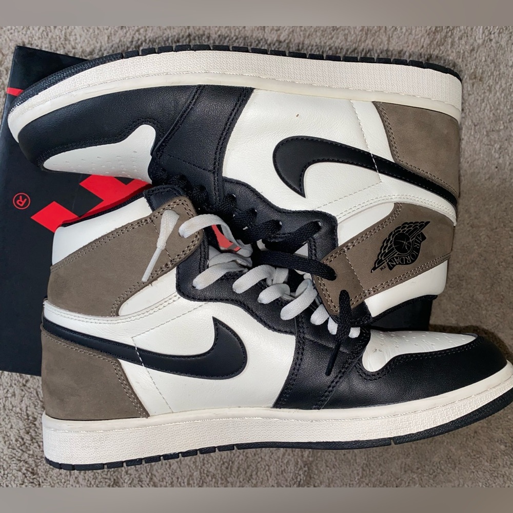 Jordan Mocha 1s size 10
